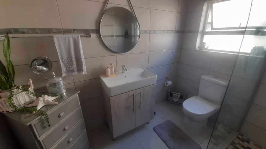 2 Bedroom Property for Sale in Leloko North West